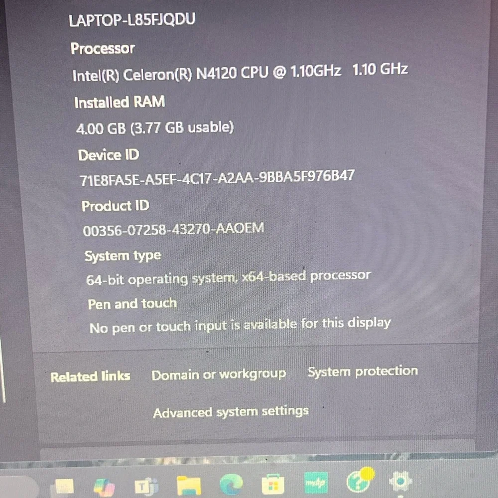 HP Elegant Silver Laptop